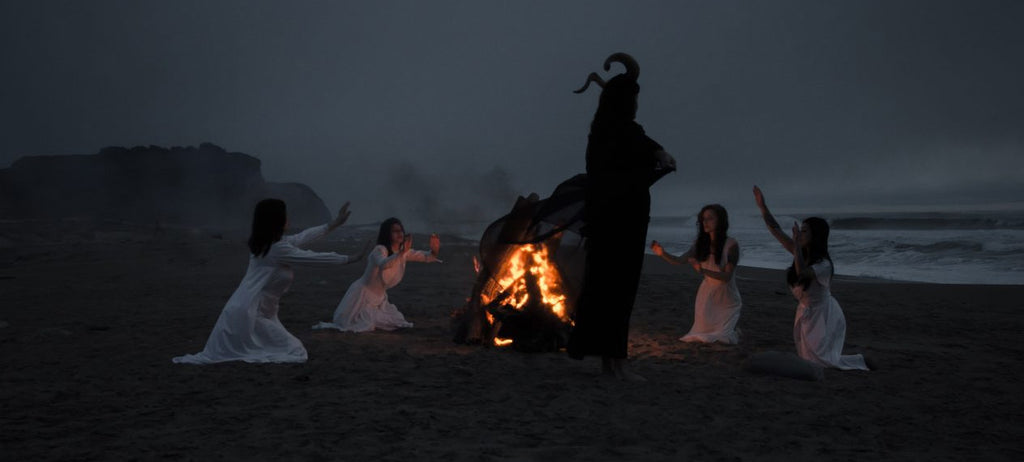 The Dark Photography of American Ghoul (Daniel Vazquez)